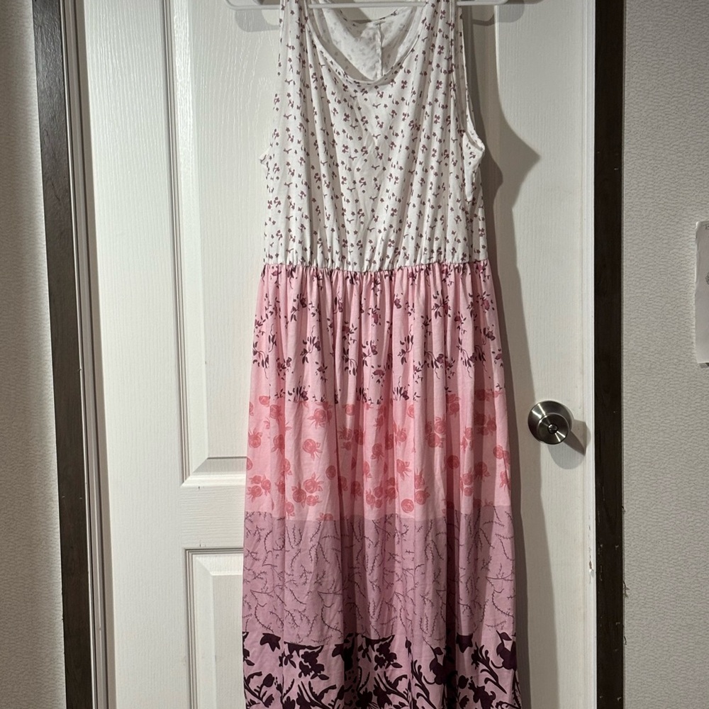 SHEIN Pink and White Floral Maxi Dress